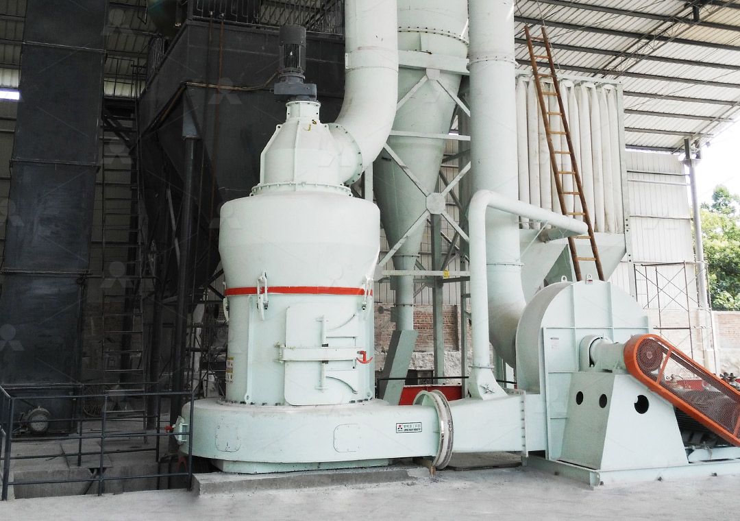 Industrial grinding mill at Du Diêu factory