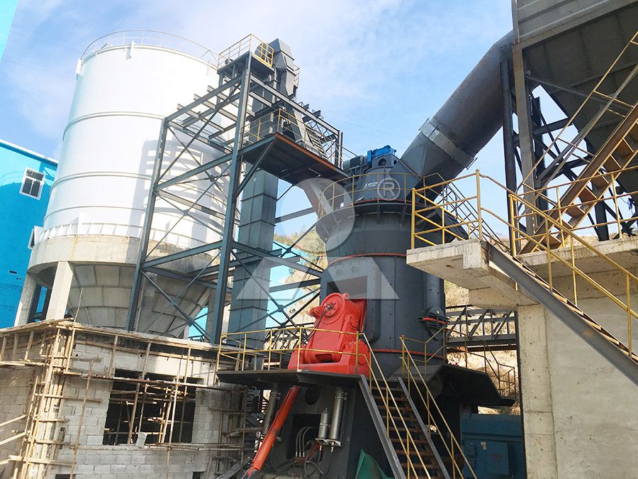 Vertical mill for activated clay powder production